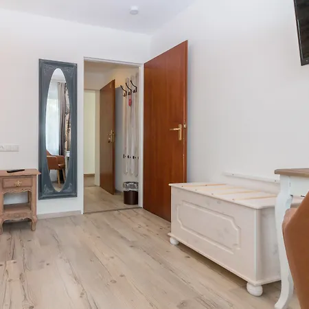 Diana Garni 3* マレンテ