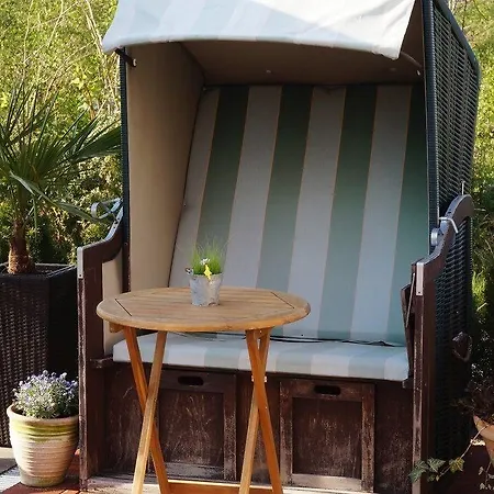 Diana Garni ホテル マレンテ