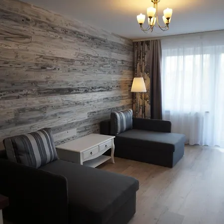 Ξενοδοχείο Diana Garni 3*