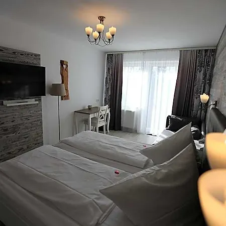 Hotel Diana Garni 3*