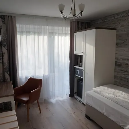 Ξενοδοχείο Diana Garni Malente