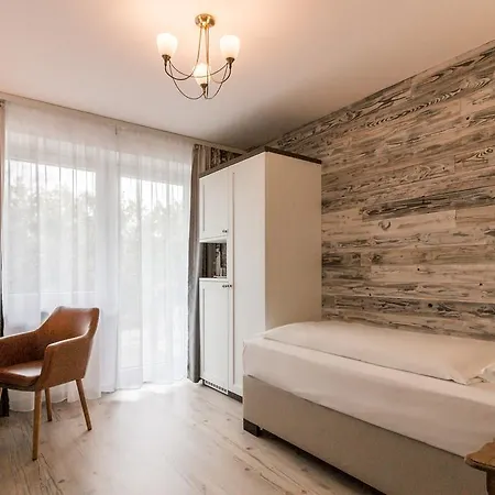 Hotel Diana Garni