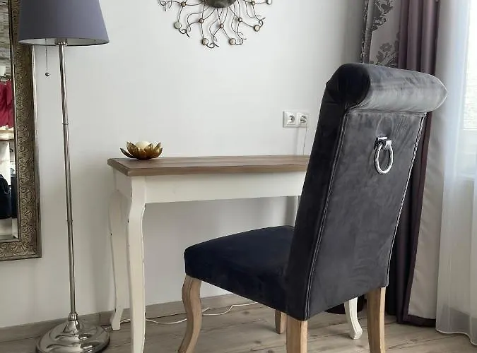 Diana Garni Hotell Malente